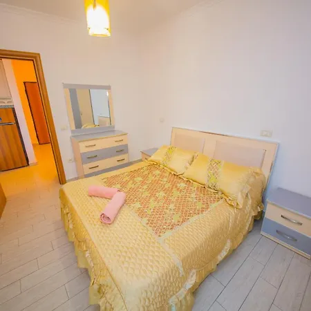 Apartment Qerret Golem (Tirana)
