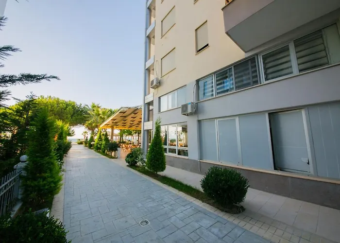 Qerret Apartment
