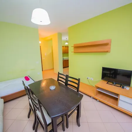Apartament Qerret